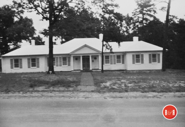1950s images of the front and rear of the Albergotti - Fairey home shortly after construction.