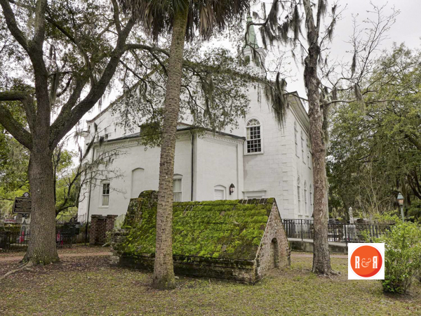 Photo contributed to R&R by Gazie Nagle @ www.fineartbygazie.com