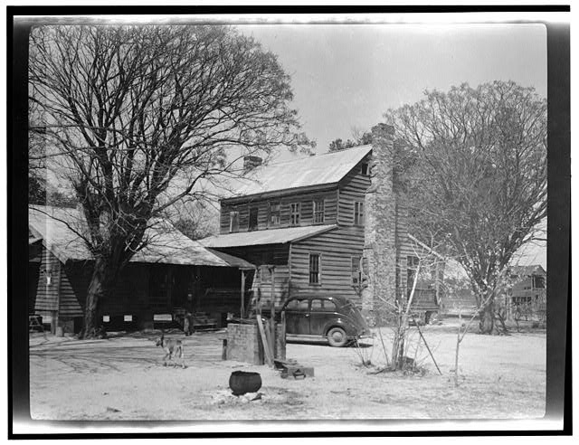 Unidentified home at Pineville – Images(s) and information from: The Library of Congress – HABS Photo Collection