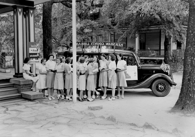 Image of the Kershaw Co., Library Bookmobile in 1939.