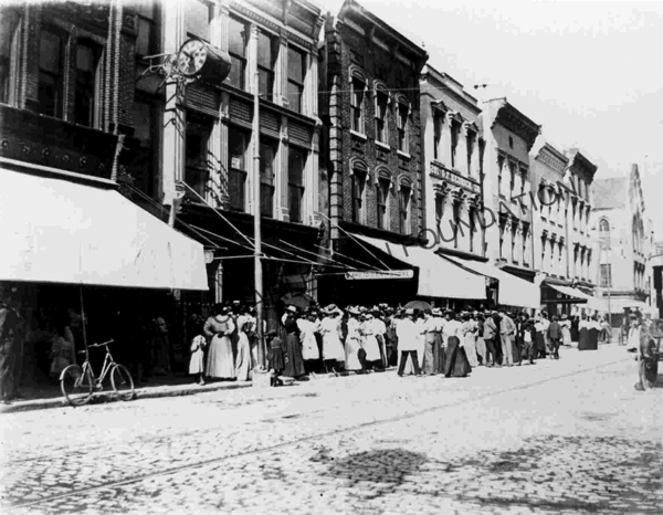 Crowd gathers at the 10 Cent Store in ca. 1898-1912. Photograph by Franklin Frost Sams. Courtesy of Historic Charleston Foundation Archives - 2016