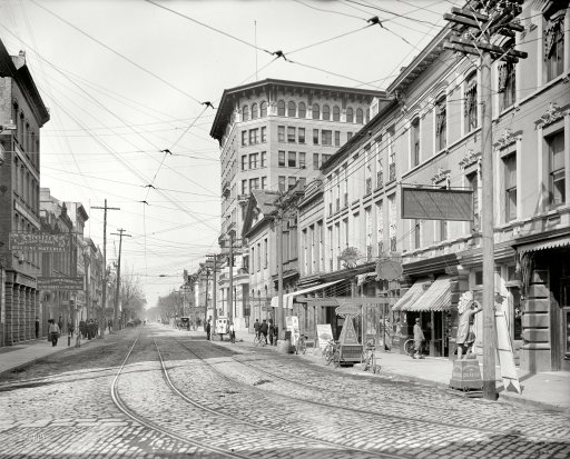 1911 View of Broad St., with the People’s Bank in the background.  Shorpy Archives Collection