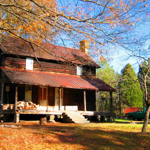 Original Carroll homeplace on Mullinax Circle where Mr. William H. Carroll lived prior to moving to his new home on Jumping Branch Road.