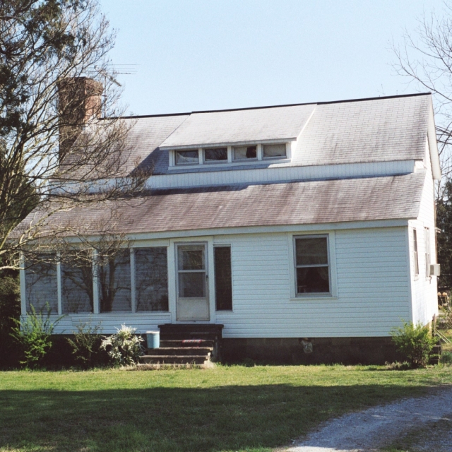 Front view of the Carroll home prior to renovations in 2014.
