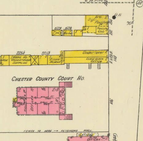 Sanborn Map image showing the court house and adjoining wooden storage building. Note the pressing club building also featured on R&R.