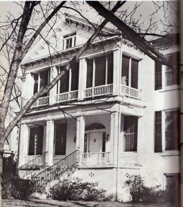 Mobley House Chester SC 1851. Image courtesy of Plantation Heritage, Marsh.