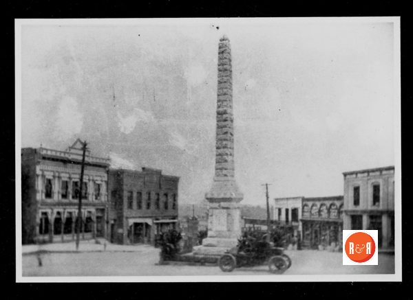 The S.M. Jones Co., building faced the Confederate monument, pictured here to the right. Courtesy of the Chester Co. Library