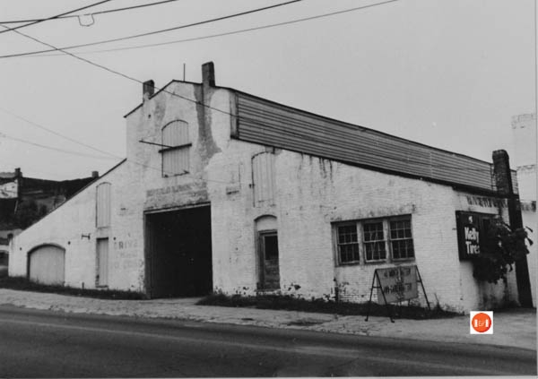 Courtesy of the SC Dept of Archives and History – 1986 (This was not the original location of the Frazer Stables, the Sanborn Map shows it across the street, that this was the Price Stables.