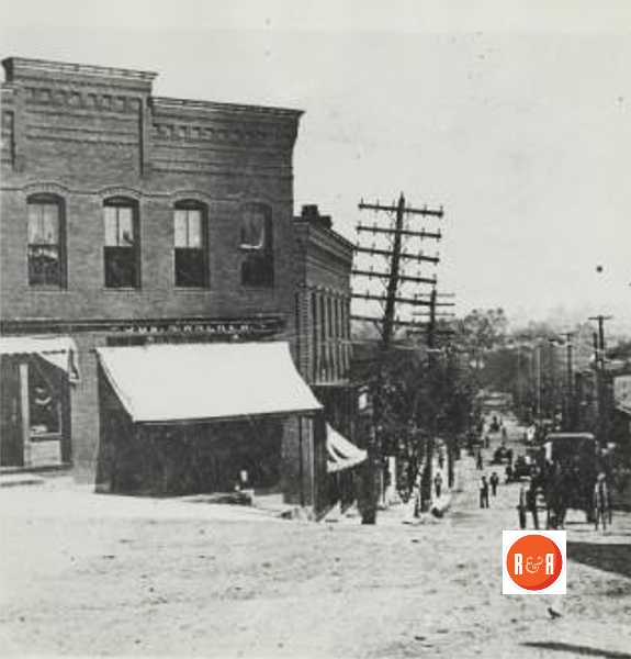 Gadsden Street at the turn of the century. Courtesy of the Chester Dist. Gen. Society