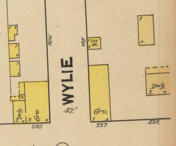 1889 – Sanborn map diagramming the two corners of Main Street and Wylie.  Showing wooden buildings on either corner prior to the construction of the new P.O.
