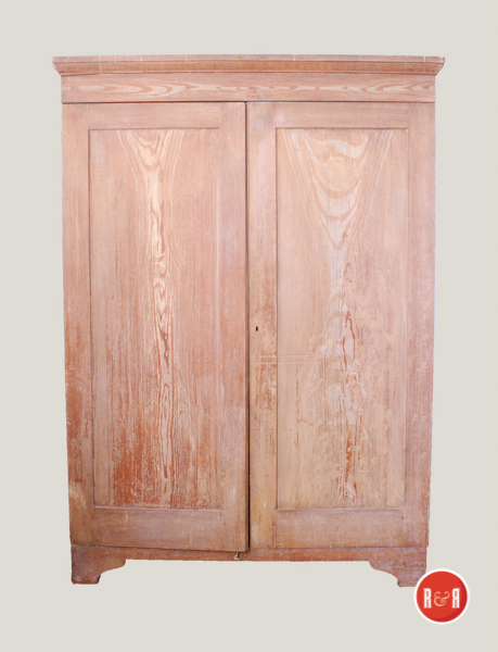 Grained pine wardrobe from the McCandless House in Chester County, SC. Courtesy of the Cultural and Heritage Museums Collection of York County HB80.22