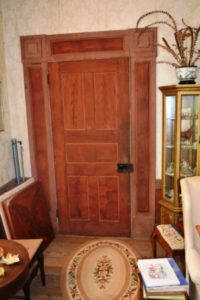 Lovely grained interior doors.