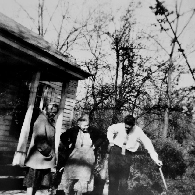 Lilly Allen Peay of Chester, S.C. (middle), owned what is now the Cedarleaf study – office.