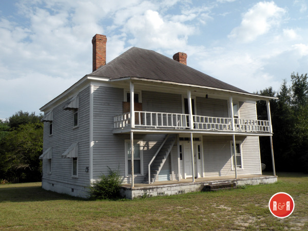 Image of an historic home at Patrick, S.C. Courtesy of photographer Ann L. Helms - 2018