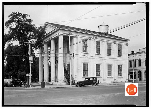 Town Hall image courtesy of the Library of Congress – HABS Collection