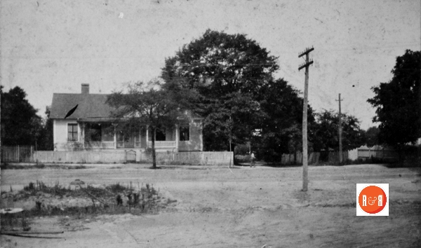 Obear House at the turn of the 20th century prior to enlargements and upgrades.