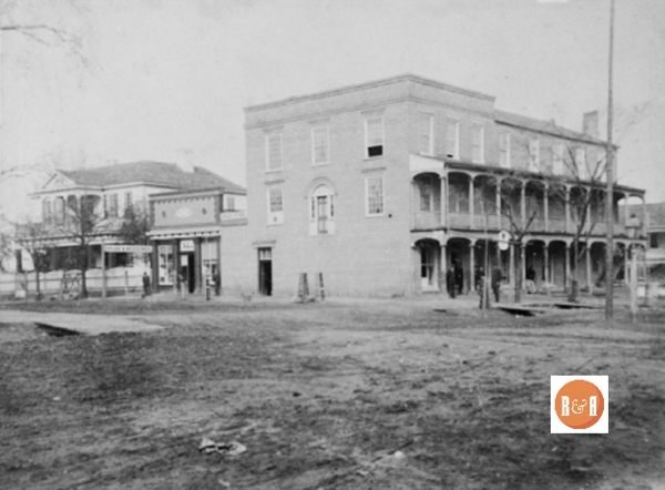 Beautiful Aiken Home and Hotel prior to the fire that destroyed all of their properties, circa 1910. Courtesy of the Van Center Collection