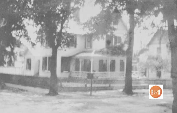Macfie home, prior to remodeling, on the corner of West Liberty and South Garden streets. Courtesy of the Van Center Collection