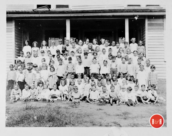 Mill School ca. 1920 - Image courtesy of the Brice Collection, 2018  See enlargement his page.