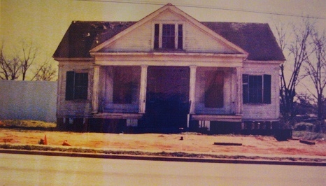 The McCants home as it appeared in 1981 when it sat on West Moultrie Street. Courtesy of the SC Dept. of Archives and History – 1981