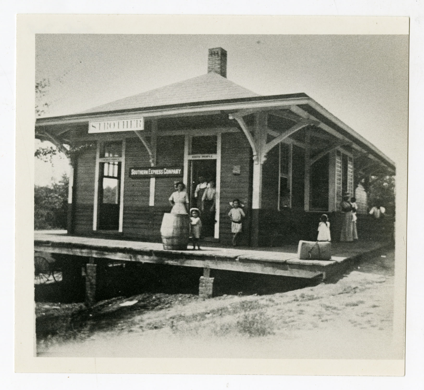 Strothers RR Station: Courtesy of the WU Pettus Archives, White Collection - 2023