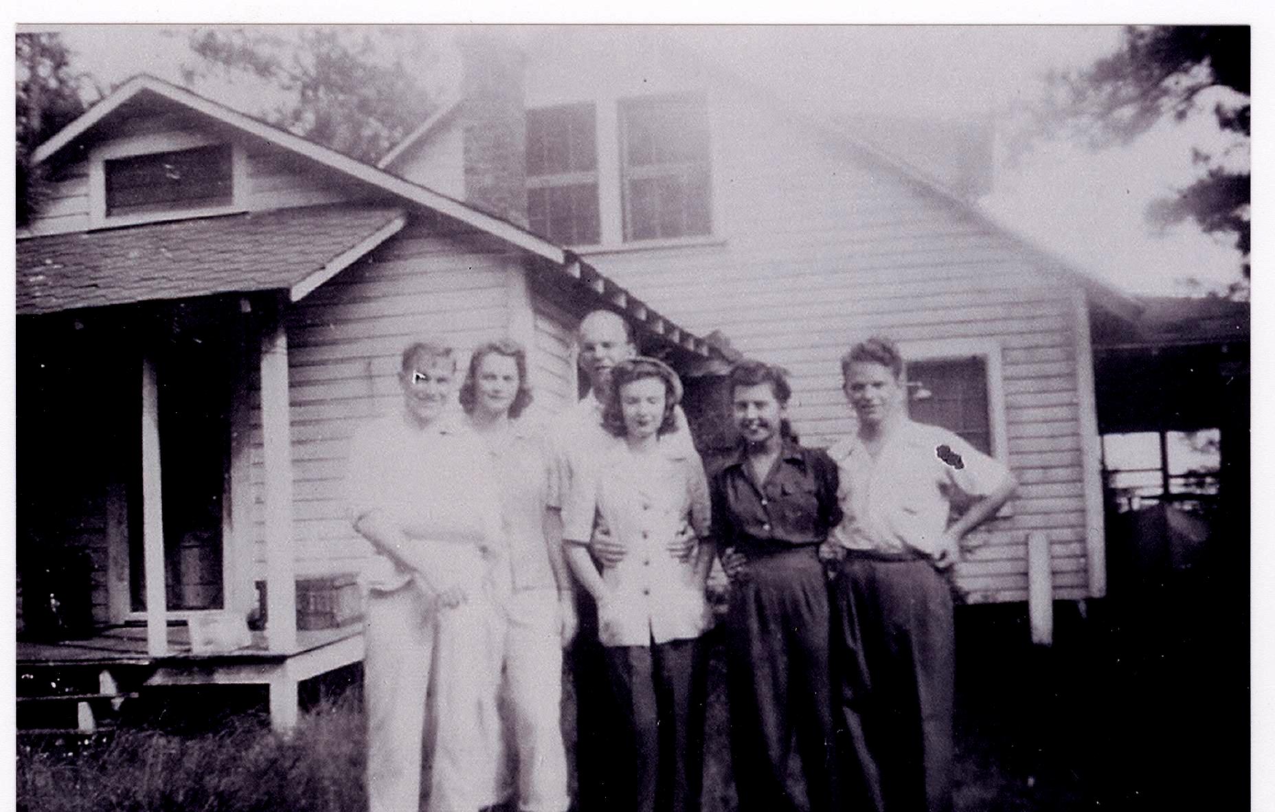House party of cousins: Fairey, Guess and Straits.... mid 1940's