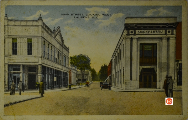 LCPL Post Card Collection – Early 20th century view of West Main Street leading west to the church.