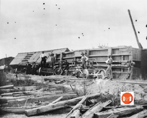 Another railroad disaster in 1913. (Darby Collection courtesy of the GCO Hist. Society)