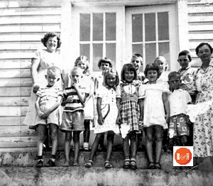 Bible School at Dials Church in 1951 – 1st Row: Wayne Campbell, Jerry Thomason, Shirley Campbell, Betty Ann Quinn, 2nd Row: Betty Woods, Dianne Armstrong, Jimmy Thomason, Margaret Leopard, Roger Armstrong (Teachers) Mrs. Bill Campbell and Lily Thomason