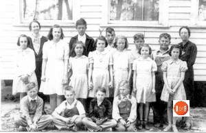 Green Pond School in 1938. Pictured are: 1st Row (L-R) Carroll Stone, Bob Vaughn, Richard Armstrong, Harold Woods, 2nd Row – Frances Thompson, Nora Abercrombie (Woods), Frances Willis (Balcomb) Lois Woods (Keisler), Betty Willis (Satterfield), Mary Ellen Bolt (Coates), 3rd Row – Bessie Vaughn Curry, Others: William Cooley, Billy Thompson, David Taylor, George Adair, Pearl Branyan – Teacher.
