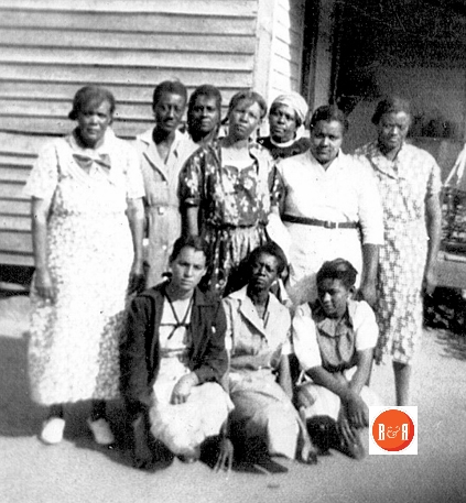 May 1939 – home of Henry and Bessie Campbell with the homemakers club under the direction of Mrs. T. Owings.