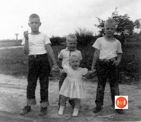 Children of Charles and Dot Stoddard: Nettie, Tommy, Daniel and Janet