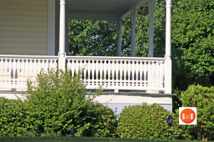 Cousin House railing. Courtesy of the Segars Collection