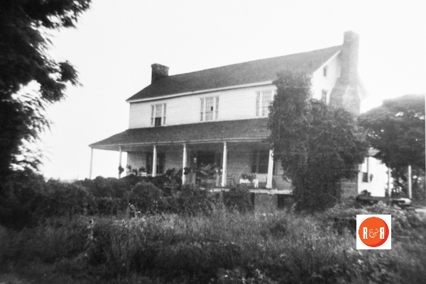J. Frank Wofford farmhouse near Woodruff, S.C. Image taken in ca. 1940s.  Courtesy of the Coleman – Meek Collection.  This house was originally constructed in ca. 1835 under the management of local contractor, Thomas Badgett. The historic image attached was taken in ca. 1895, showing the family surrounding their lovely country home.  Images courtesy of the Meek Photo Collection