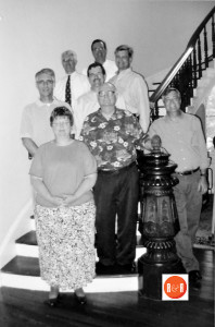Extended Thomas family kin gathered for a tour of their historic family home in ca. 2005. Image courtesy of the L.H. Thomas Family - 2015
