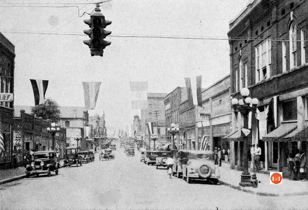 Main Street in Union S.C., circa 1900.