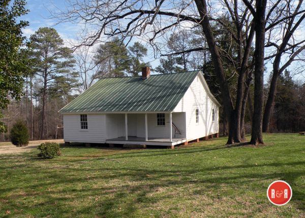 Rose Hill tenant house by photographer Ann Helms, 2018