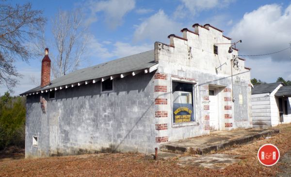 Buffalo Mills Old Store: Image courtesy of photographer Ann L. Helms - 2018