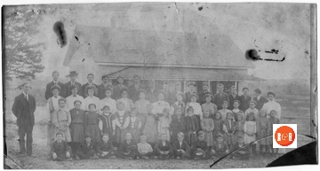 The “old” Santuck School – Courtesy of the Pettus Archives at Winthrop Un., the Fitzgerald Collection.