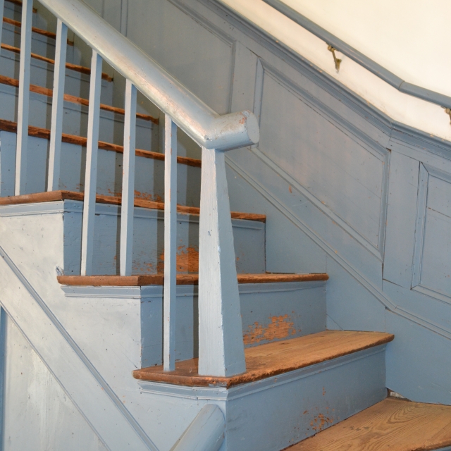 The original interior staircase from the Ingram – Montgomery home.