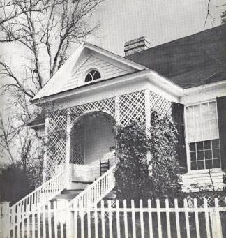 The Lilacs House as pictured in Plantation Heritage, p. 55 – 1963