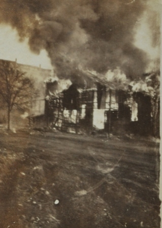 The Hill’s cotton gin burns to the ground in a massive fire 1910.