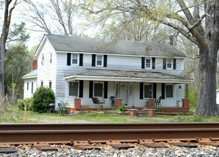 One of the only remaining houses at Smith’s Turnout which sits next to the railroad on the west side.This house burned to the ground in the fall of 2015.