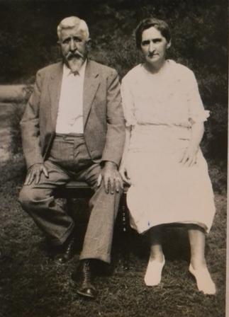 Dr. and Mrs. Saye of Sharon, SC  Courtesy of the Museum of Western York County