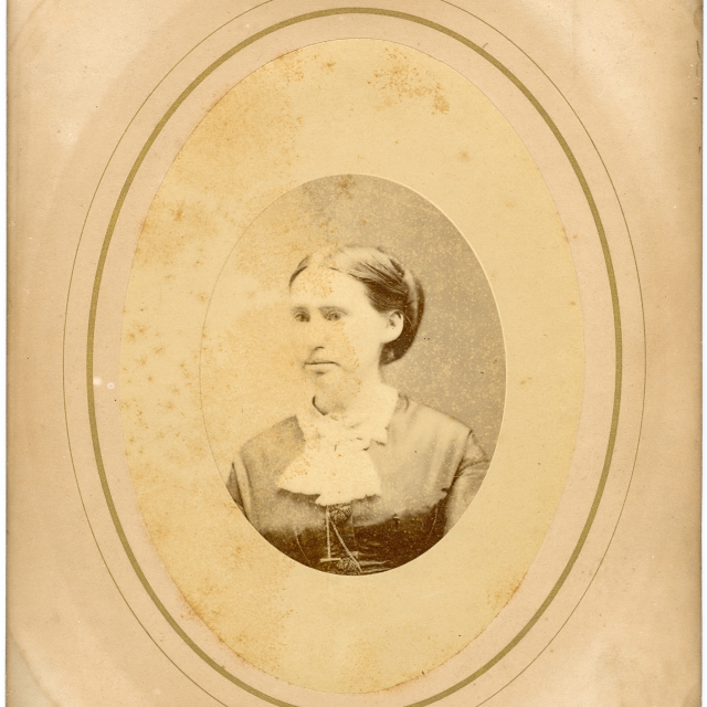 Hattie L. White, the wife of A.H. White of Rock Hill and the daughter of Robert Lindsay of York.