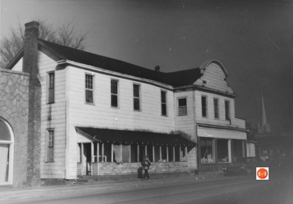McNeil Hotel building prior to being razed for a parking lot by York County. This building once stood just south of the Court House at the opposite end of the block. Courtesy of the SC Dept. of Archives and History