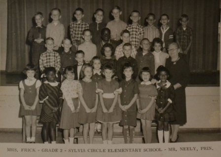 Mrs. Frick’s Sylvia Circle School Class – J.I. Robinson, III “Rusty” was in this class and now is the owner of the Howell home on Holland road.
