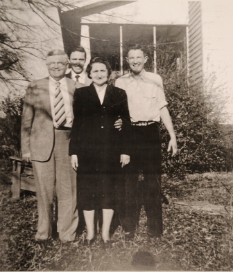 Sherer family at home with their son’s Bobby and Joe.