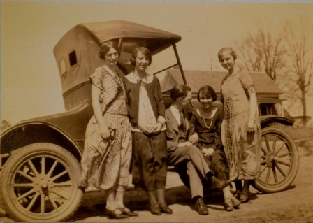 Ruth McLurkin, Alma Richardson, Bob Elgin, Helen Harrell and Bessie Elgin – 1924