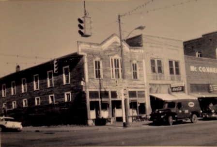 Main Street and Kings Mountain circa 1957